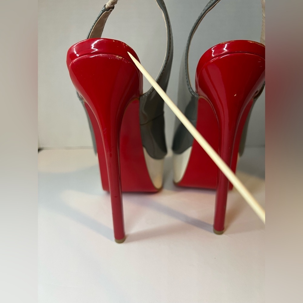 Christian Louboutin Tricolor patent Leather Lady peep toe Plataform sandals - Picture 5 of 12